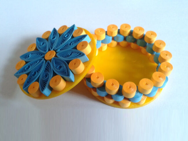 Quilling Coin Box